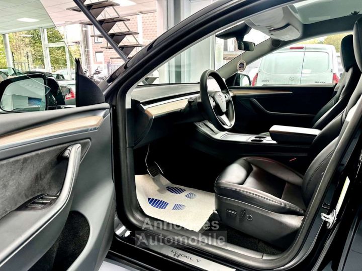 Tesla Model Y 72.5 kWh Dual Motor Long Range AWD - 7