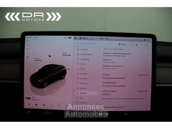 Tesla Model Y AUTOPILOT - PANODAK - 26