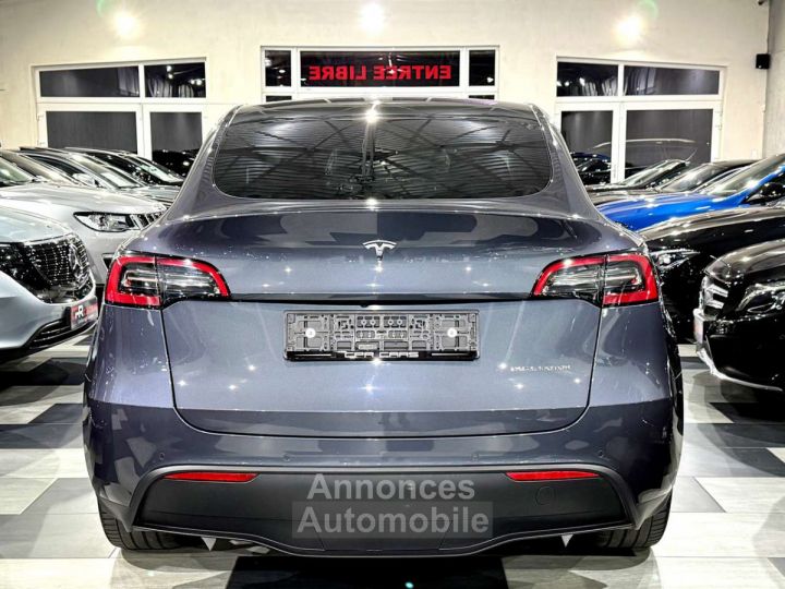 Tesla Model Y Long Range Dual Motor Performance 1eMain Etat Neuf - 6