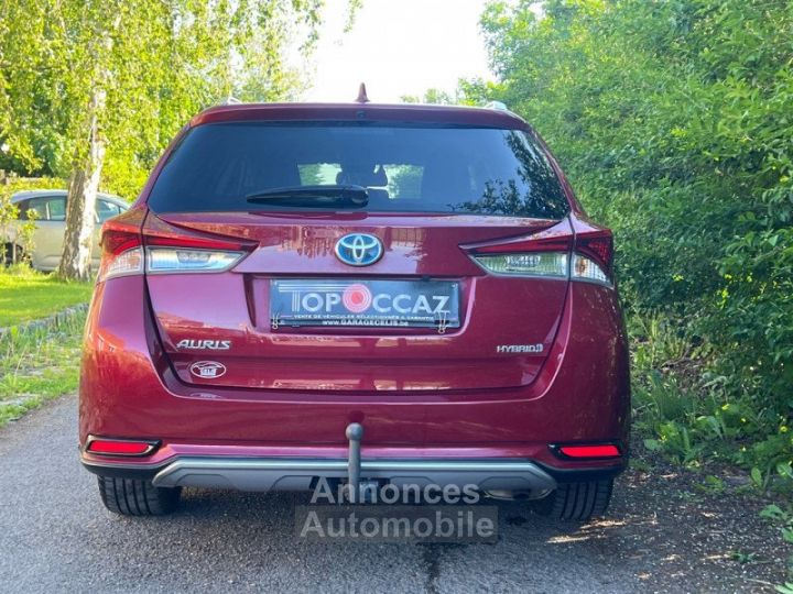 Toyota Auris Touring Sports HSD 136H FREESTYLE Série limitée - 5