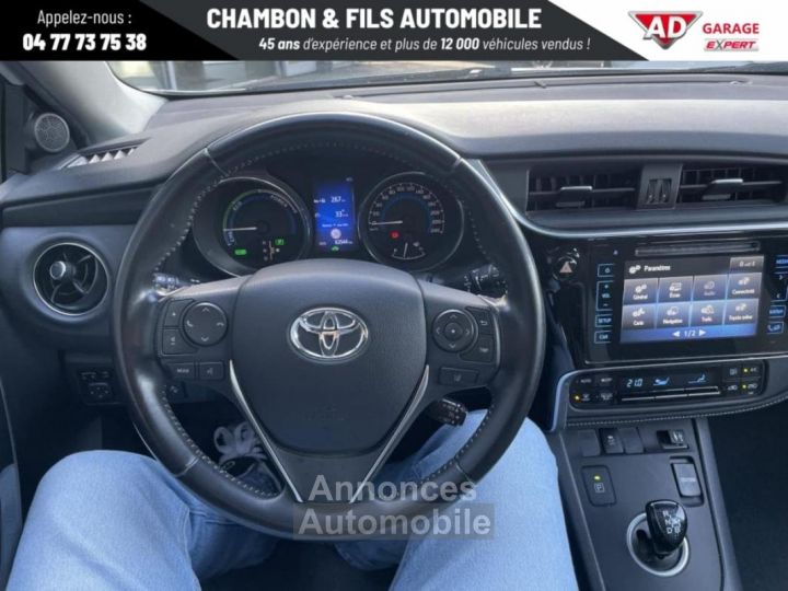 Toyota Auris Touring Sports Hybride 136h Dynamic - 13