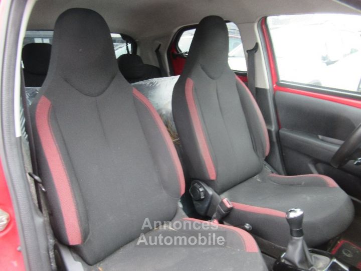 Toyota Aygo 1.0 VVT-i 69 Ch 5 portes Clim Regulateur vitesse - 9