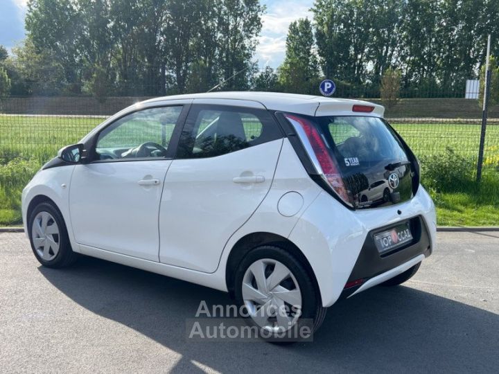 Toyota Aygo 1.0 VVT-I 69CH X-CLUSIV X-SHIFT 5P - 6