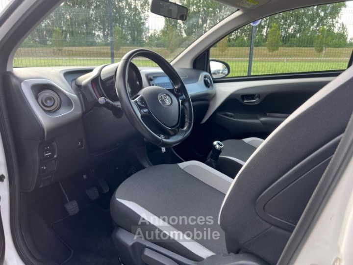 Toyota Aygo 1.0 VVT-I 69CH X-CLUSIV X-SHIFT 5P - 9