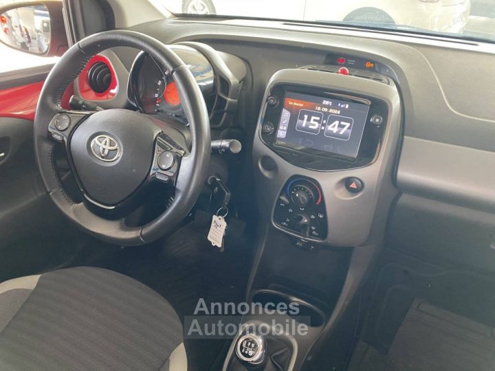 Toyota Aygo 1.0 VVT-i 72ch x-play 5p - 11