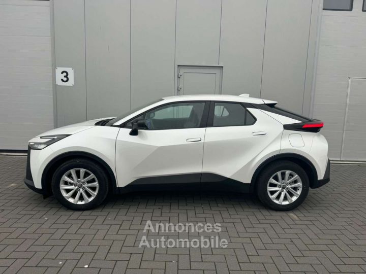 Toyota C-HR 1.8 Hybrid ACTIVE -- VÉHICULE NEUF GARANTIE - 8