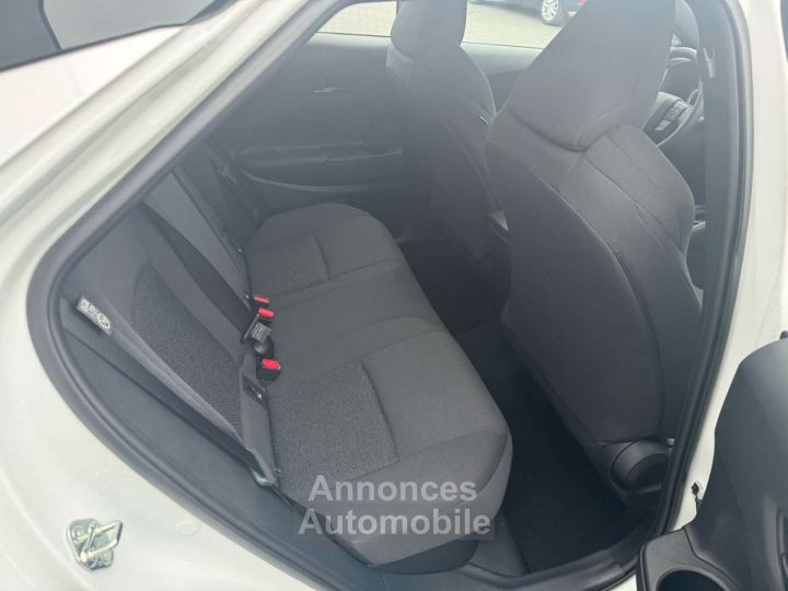 Toyota C-HR 1.8 Hybrid ACTIVE -- VÉHICULE NEUF GARANTIE - 15