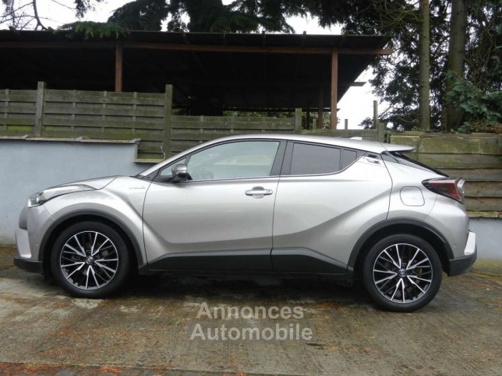 Toyota C-HR 1.8i VVT-i Hybrid C-Hic E-CVT - 2