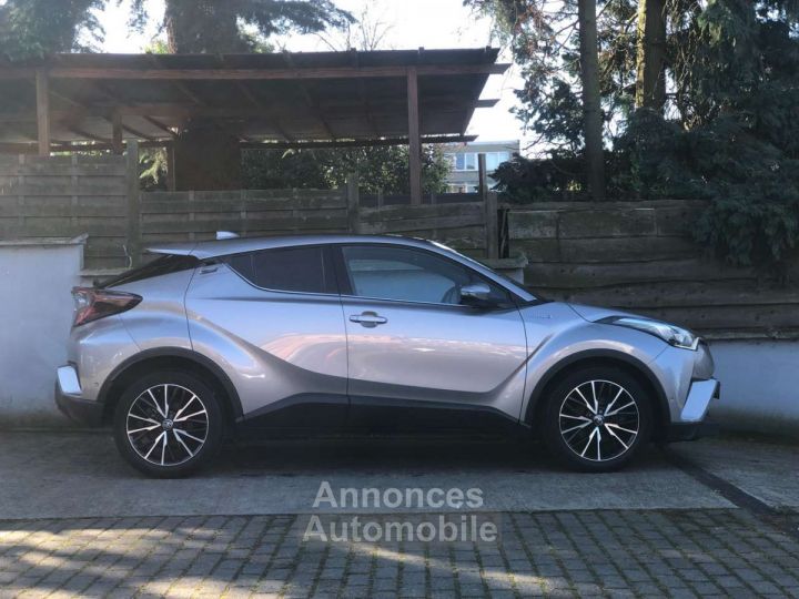 Toyota C-HR 1.8i VVT-i Hybrid C-Hic E-CVT - 2