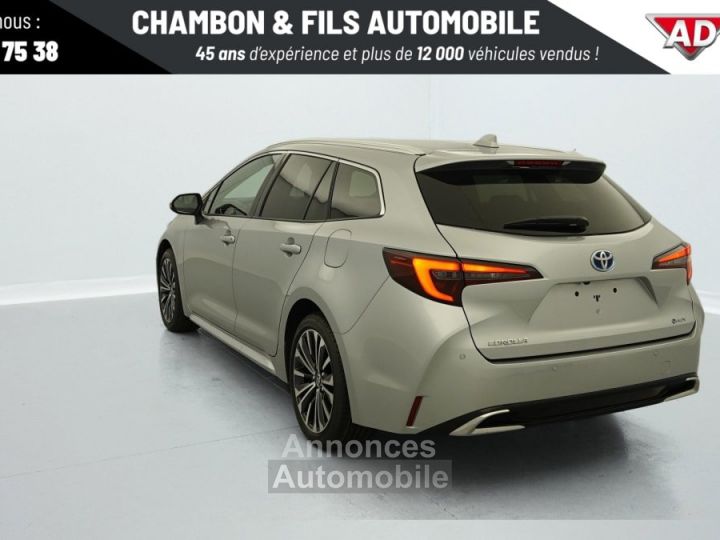 Toyota Corolla touring sports Hybride 196ch Design - 4