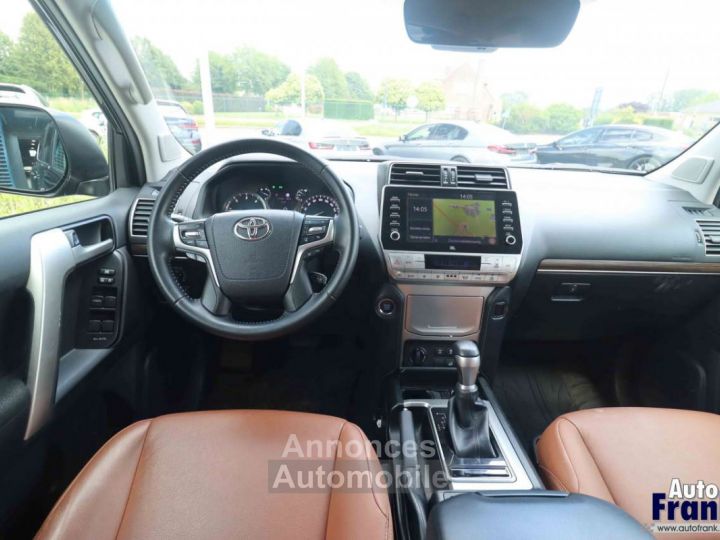 Toyota Land Cruiser GDJ 150 TREKHK VERW ZETLS BRUIN INTERIEUR - 24