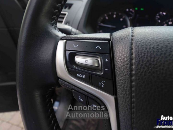 Toyota Land Cruiser GDJ 150 TREKHK VERW ZETLS BRUIN INTERIEUR - 27