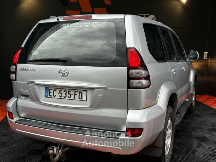 Toyota Land Cruiser PRADO 3.0 D-4D 165cv 4X4 Long 5 Places - 4