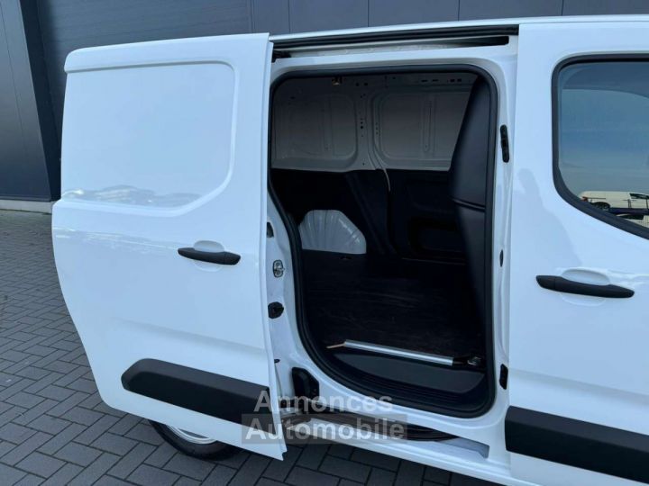 Toyota ProAce City ETAT NEUF UTLITAIRE CLIM -GARANTIE 12 MOIS - 9