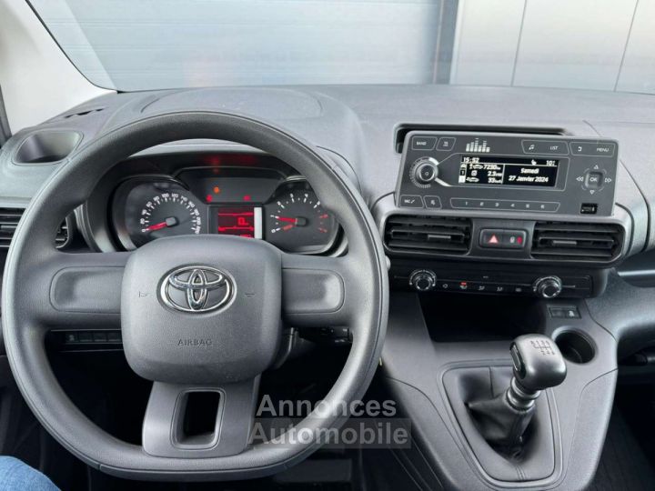 Toyota ProAce City ETAT NEUF UTLITAIRE CLIM GARANTIE 12 MOIS - 13