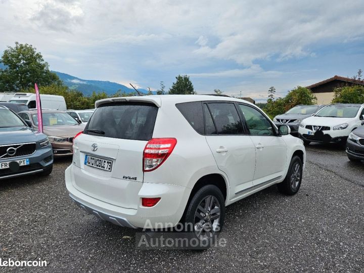 Toyota Rav4 2.2 d-4d 150 4wd limited edition 12-2011 GARANTIE 12 MOIS CUIR ALCANTARA TOE BLANC NACRE 4X4 - 2