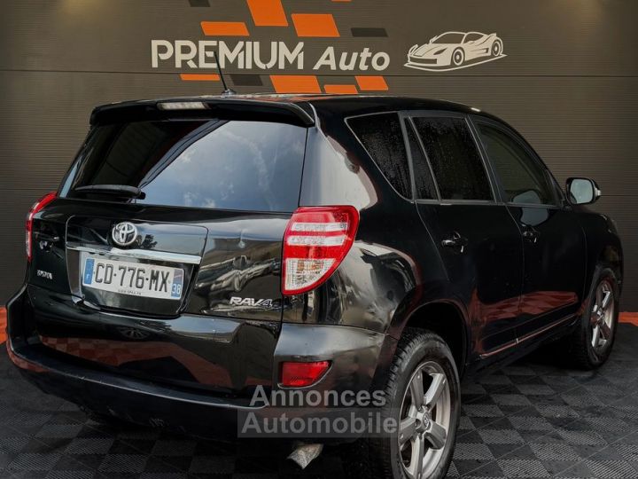 Toyota Rav4 2.2 D-4D 150Cv 4x4 4 Roues motrices Xénon Led Start and Stop Climatisation Auto Ct Ok 2027 - 4