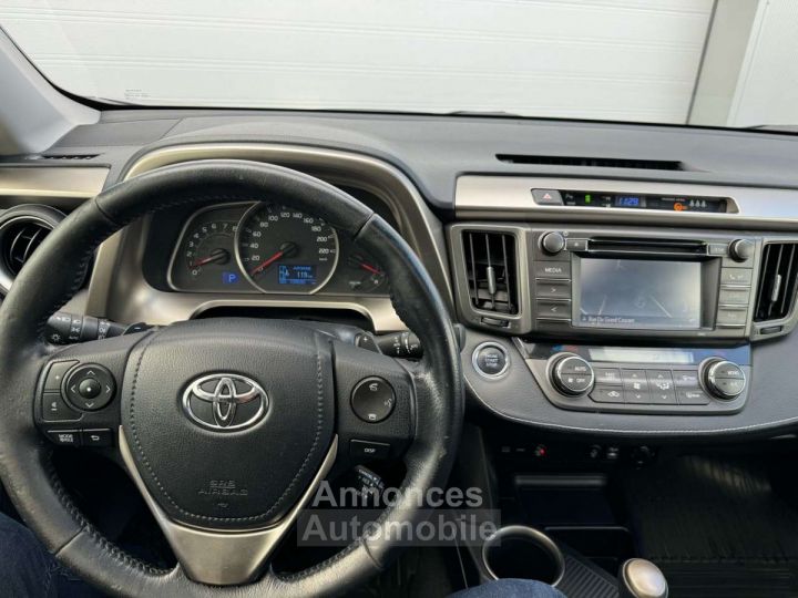 Toyota Rav4 RAV 4 2.0i 4x4 Dynamic+ Multidrive S GARANTIE 12 MOIS - 11