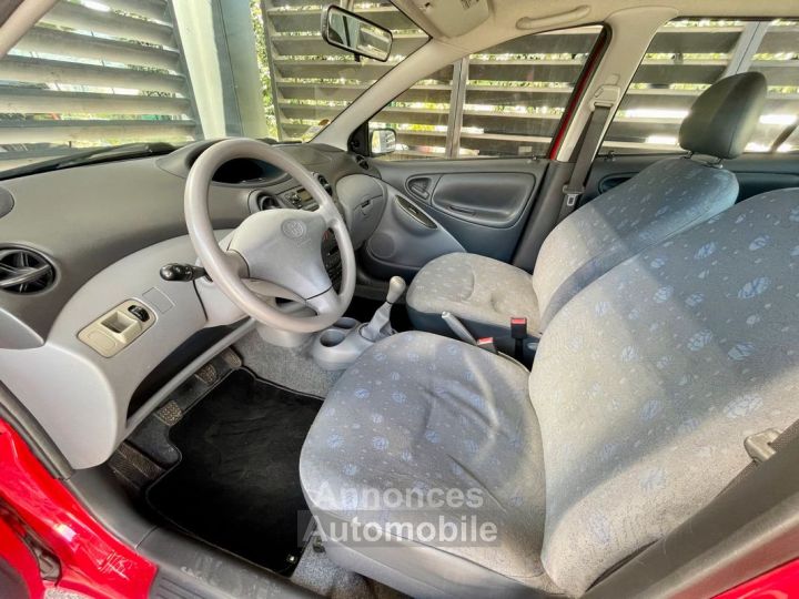 Toyota Yaris 1.0 VVT 68 CH Terra - 4