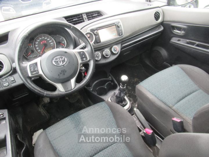 Toyota Yaris 100 VVT-i Dynamic - 7