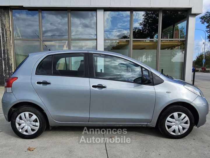 Toyota Yaris 1.0i VVT-i Eco Garantie 12 mois - 4