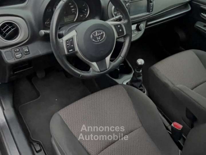 Toyota Yaris 1.33i VVT-i Lounge 5D-AIRCO-CAMERA-16-NAV-BT-AUD - 11