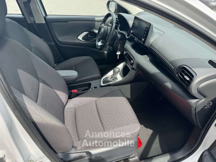 Toyota Yaris 1.5i Dual VVT-iE Dynamic CVT GARANTIE - 14