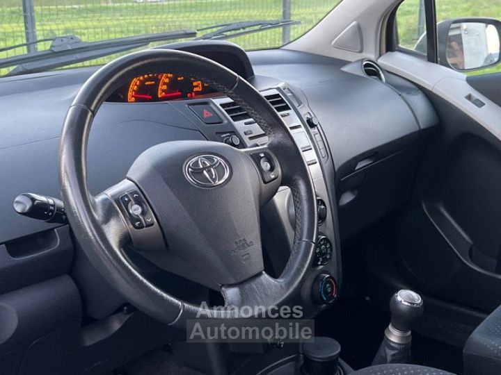 Toyota Yaris 69 VVT-I CONFORT PACK 5P 02/2010 / 125.000KM / GARANTIE - 9