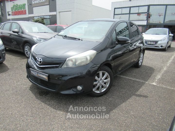 Toyota Yaris 90 D-4D Lounge - 1