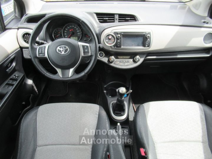 Toyota Yaris 90 D-4D Lounge - 7