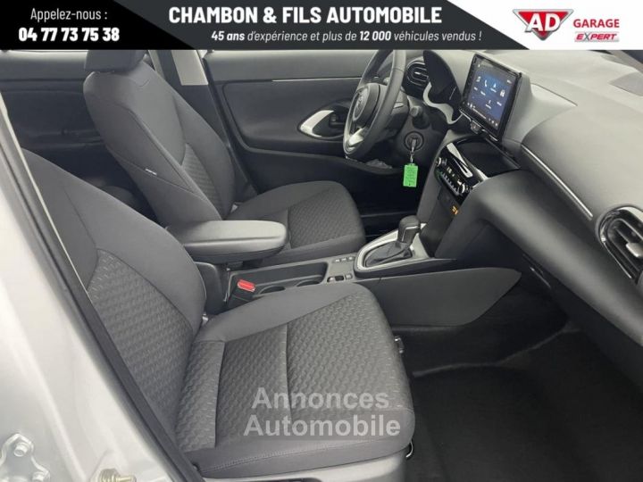 Toyota Yaris Cross 116h 2WD Comfort 1.5VVT-iE Hybrid AT - 13