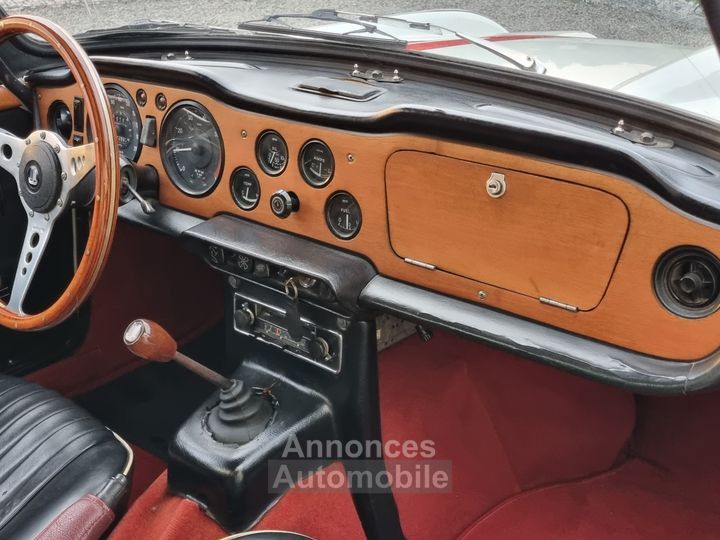 Triumph TR5 TR Pi de 1968, proprio depuis avant 1980 - 4