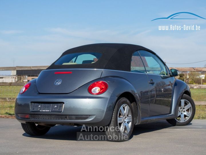 Volkswagen Beetle New Cabrio 2.0i Tiptronic - 1STE EIGENAAR LEDER AIRCO PARKEERSENSOREN - 4