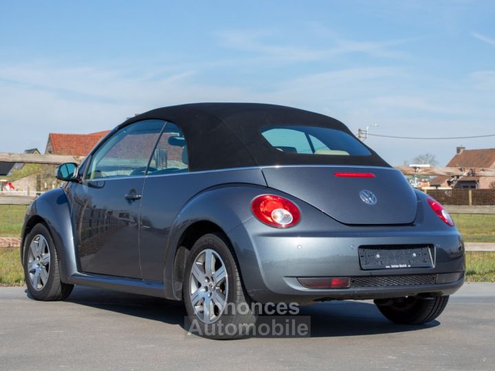 Volkswagen Beetle New Cabrio 2.0i Tiptronic - 1STE EIGENAAR LEDER AIRCO PARKEERSENSOREN - 11