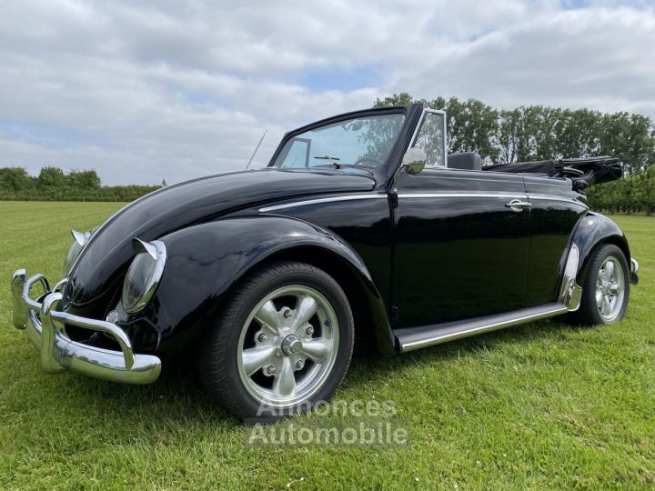 Volkswagen Coccinelle bug convertible - 1