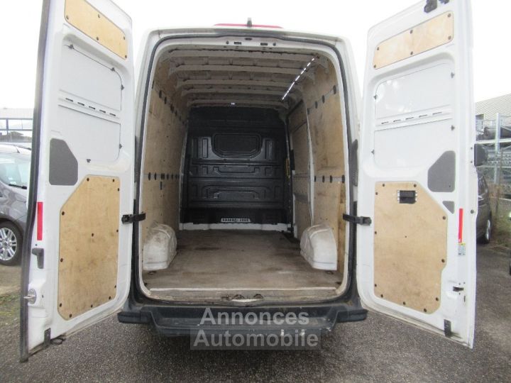 Volkswagen Crafter 2.0 TDI 140 CH - 6