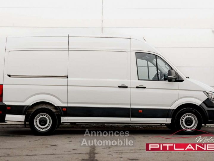 Volkswagen Crafter 2.0 TDi L3H3 UTILI. 3 PLACES ATTELAGE CARPLAY - 6