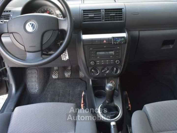 Volkswagen Fox 1.2i - 11