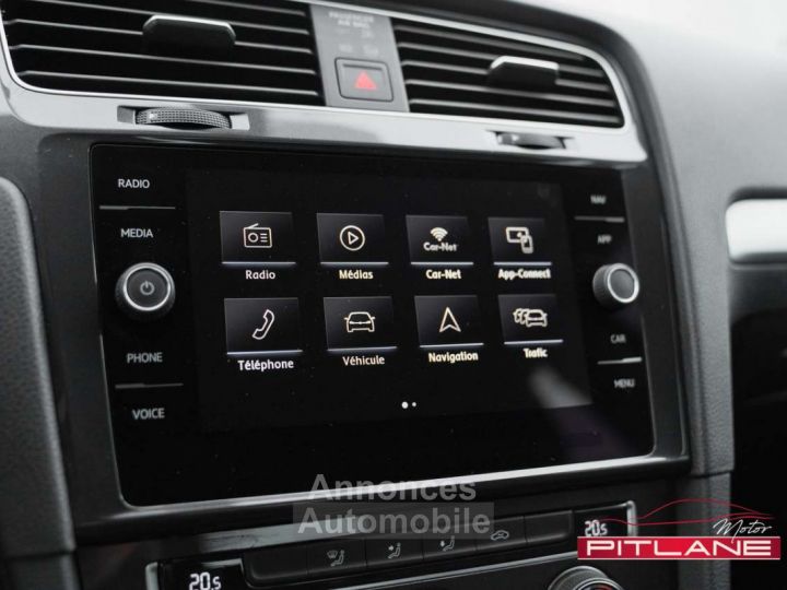 Volkswagen Golf 1.0 TSI Carplay Caméra Navi Tel PDC - 14