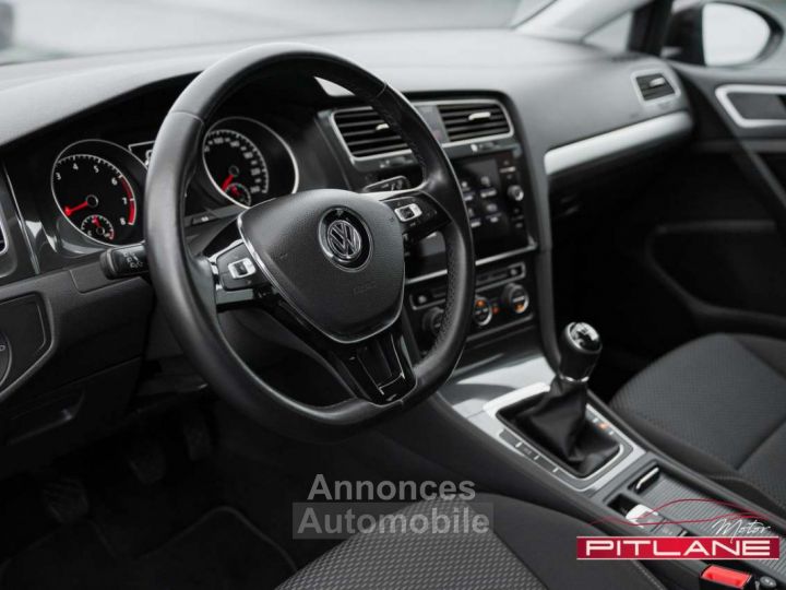 Volkswagen Golf 1.0 TSI Carplay Caméra Navi Tel PDC - 11