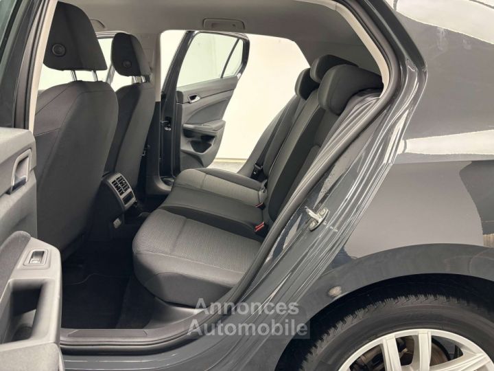 Volkswagen Golf 1.0 TSI CARPLAY XENON GARANTIE 12 MOIS - 13