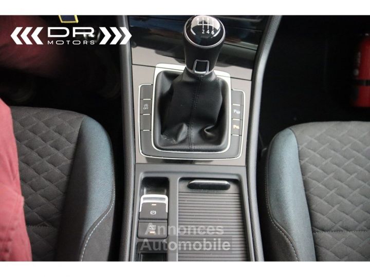 Volkswagen Golf 1.0TSI IQ DRIVE VARIANT - BUSINESS PACK NAVI PANODAK DAB MIRROR LINK TREKHAAK - 29