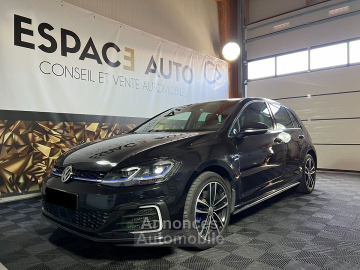 Volkswagen Golf 1.4 TSI 204 GTE - 1