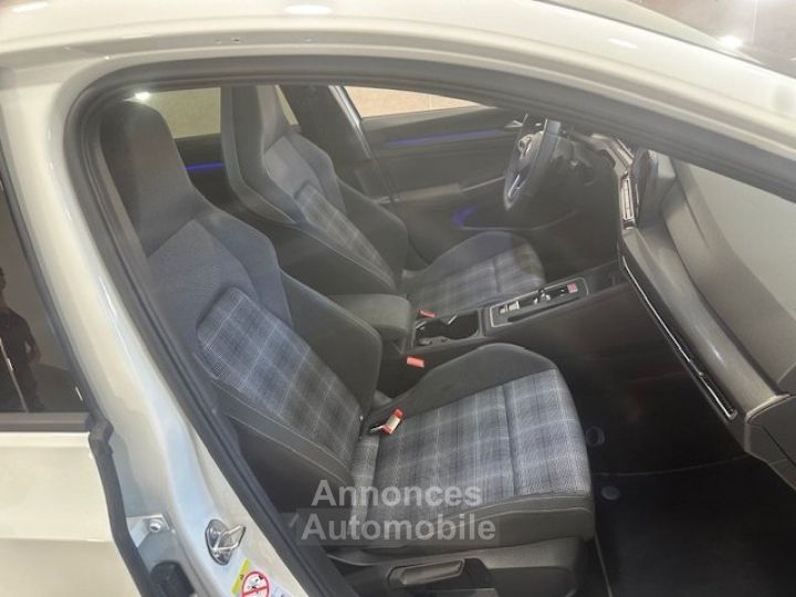 Volkswagen Golf 2.0 TDI 200CV GTD DSG7 - 7