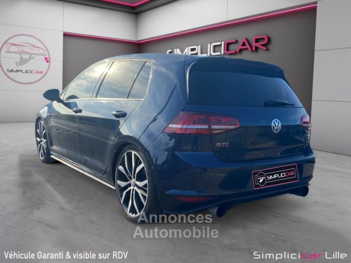 Volkswagen Golf 2.0 TSI 230 BlueMotion Technology DSG6 GTI Performance - 5