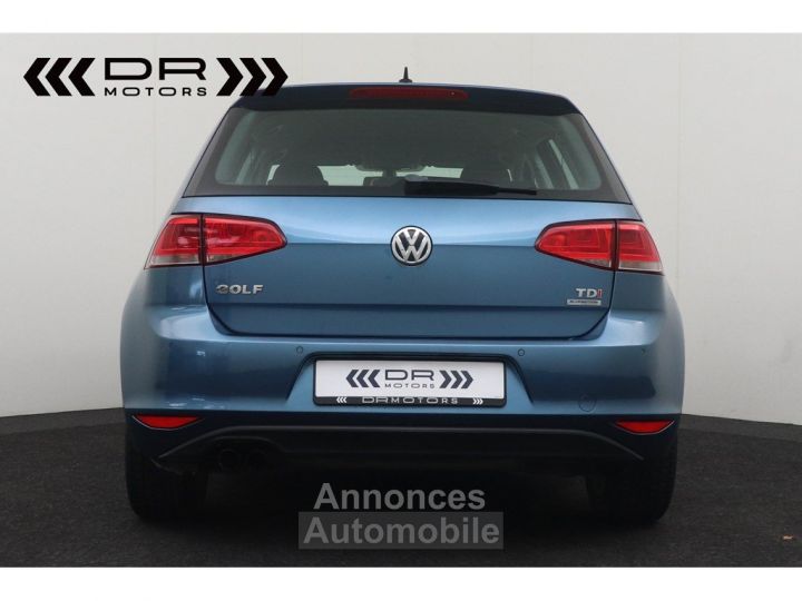 Volkswagen Golf 2.0TDI DSG TRENDLINE - NAVI - 9