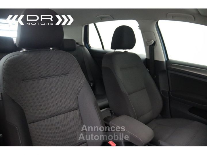 Volkswagen Golf 2.0TDI DSG TRENDLINE - NAVI - 13