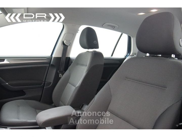 Volkswagen Golf 2.0TDI DSG TRENDLINE - NAVI - 33