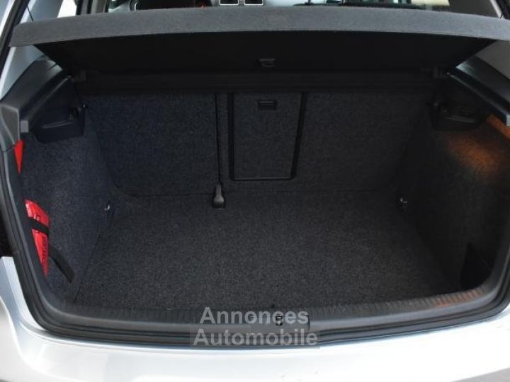 Volkswagen Golf 6 1.4i Comfortline - 14
