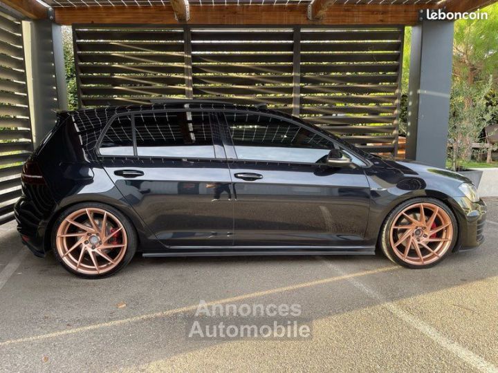 Volkswagen Golf 7 gti 2.0 tsi 220 ch dsg6 toit ouvrant camera ciel étoilé suivi - 2